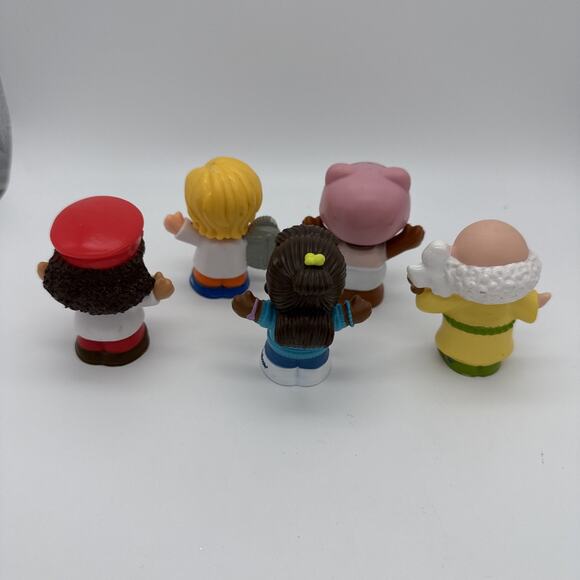 Fisher Price Little People Stranger Things Noah Baby Police Boy Girl Lot Of 5 - Picture 3 of 5